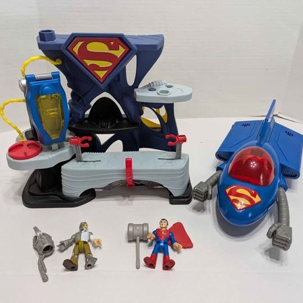 Imaginext Superman Playset and Supermobile D.C. Comics